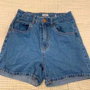 Vintage High Rise Mom Shorts from Urban Planet